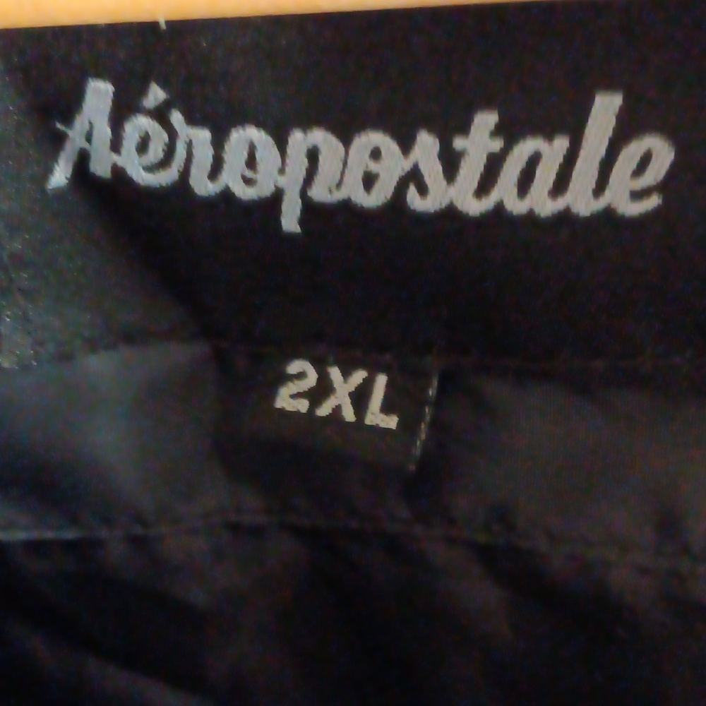 Areopostale Men's Black and Gray Quilted Jacket - Picture 2 of 4